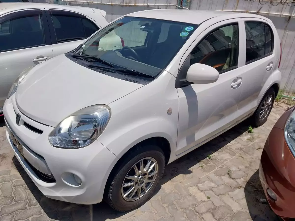 car Left Front