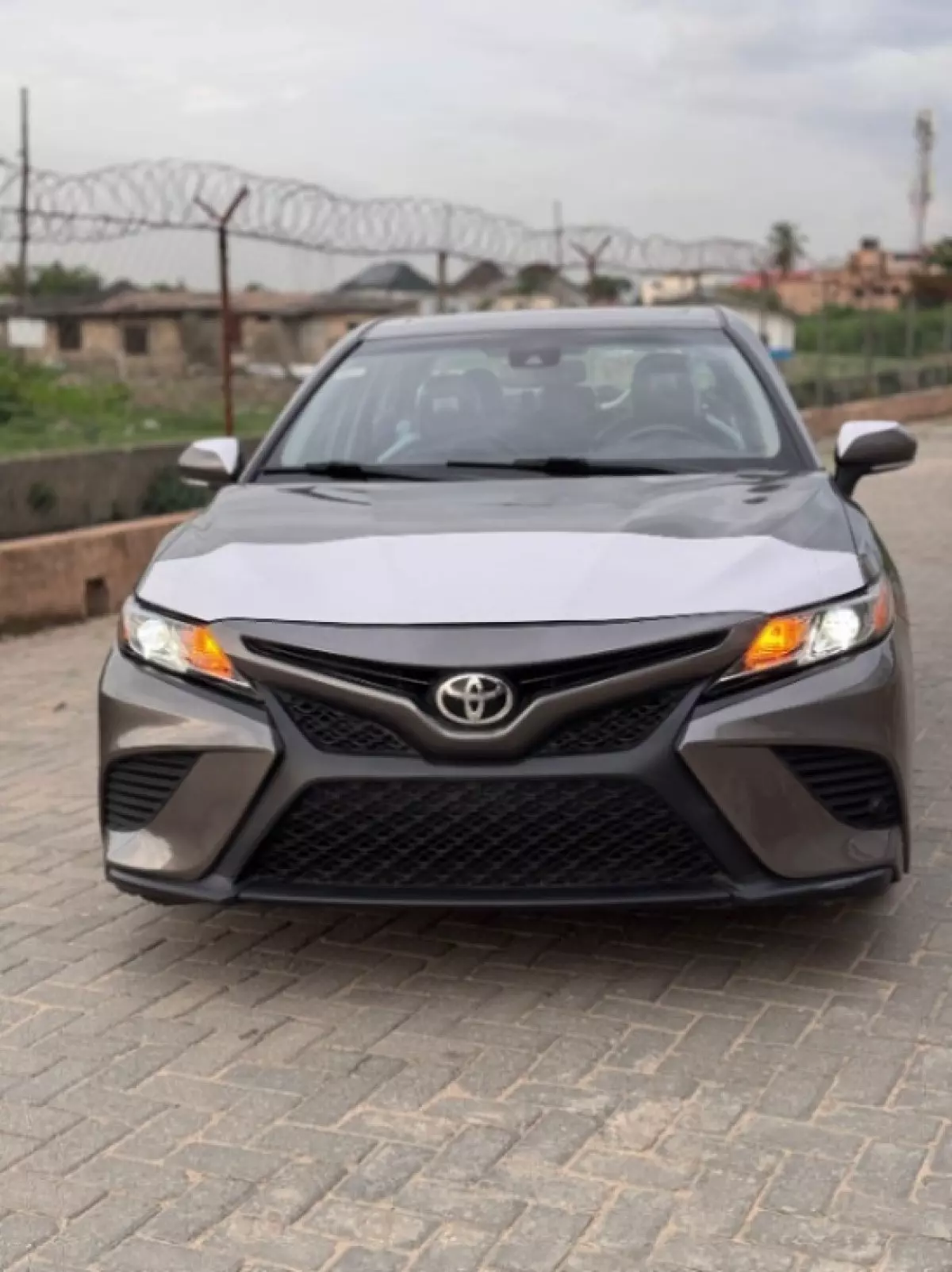 Toyota Camry - 2020