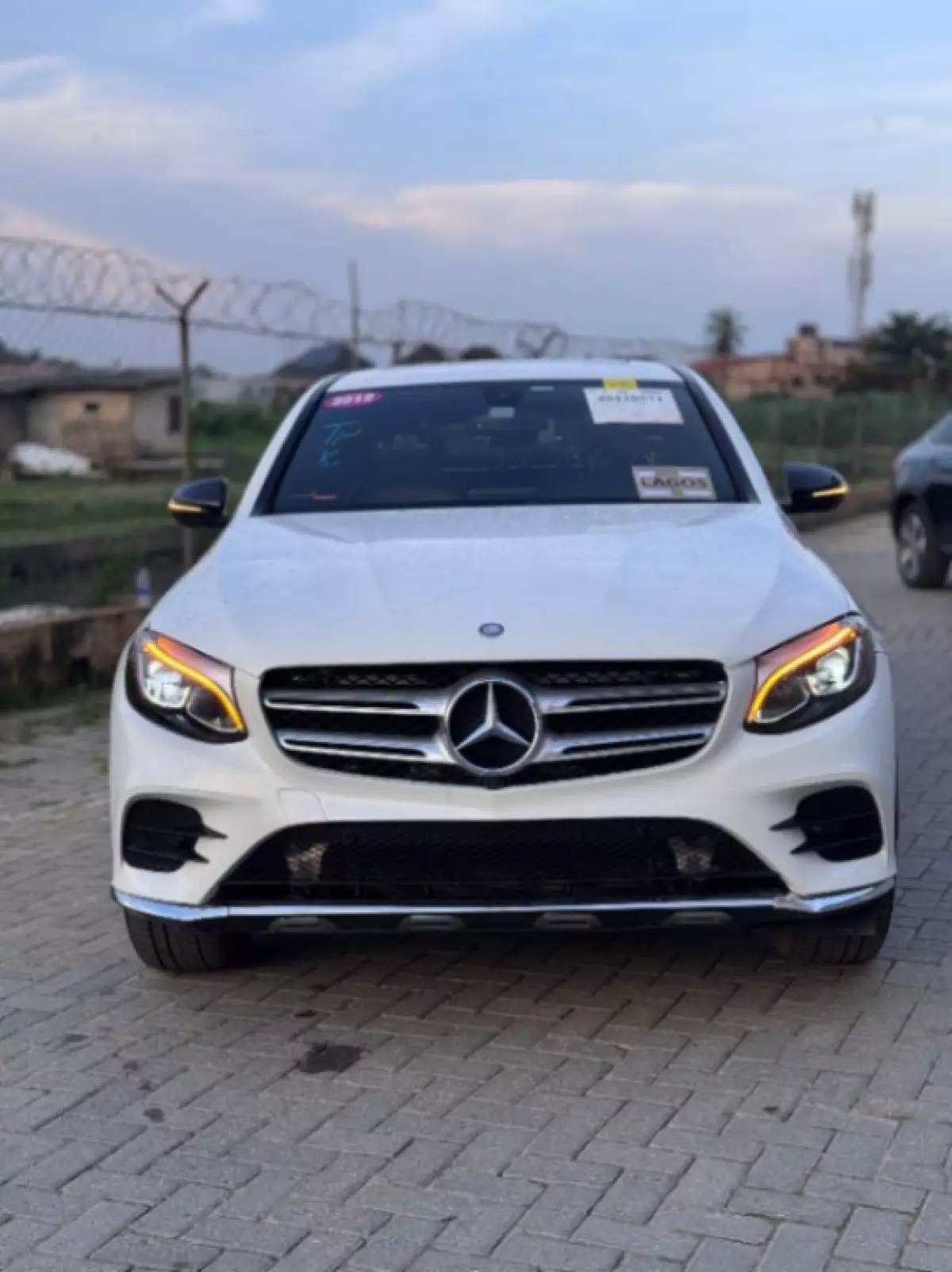 Mercedes-Benz GLC 300 - 2019