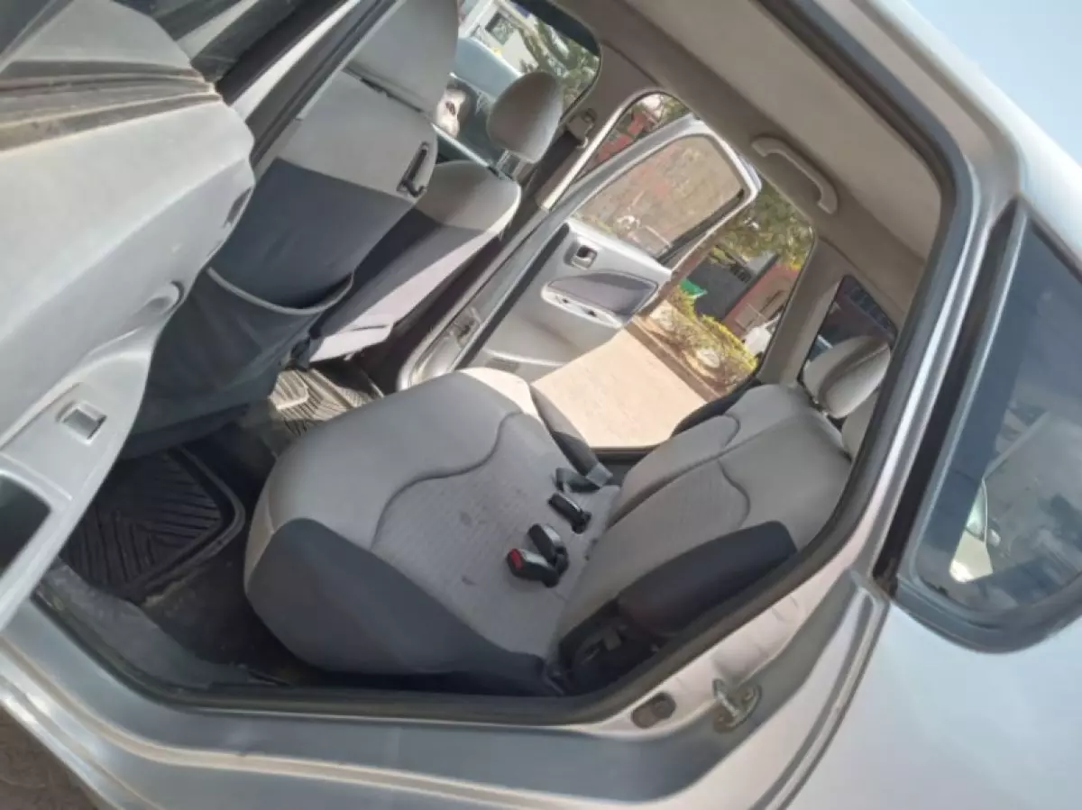 interiorBack