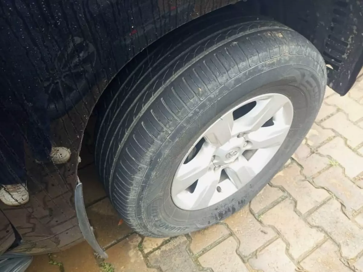 car right back