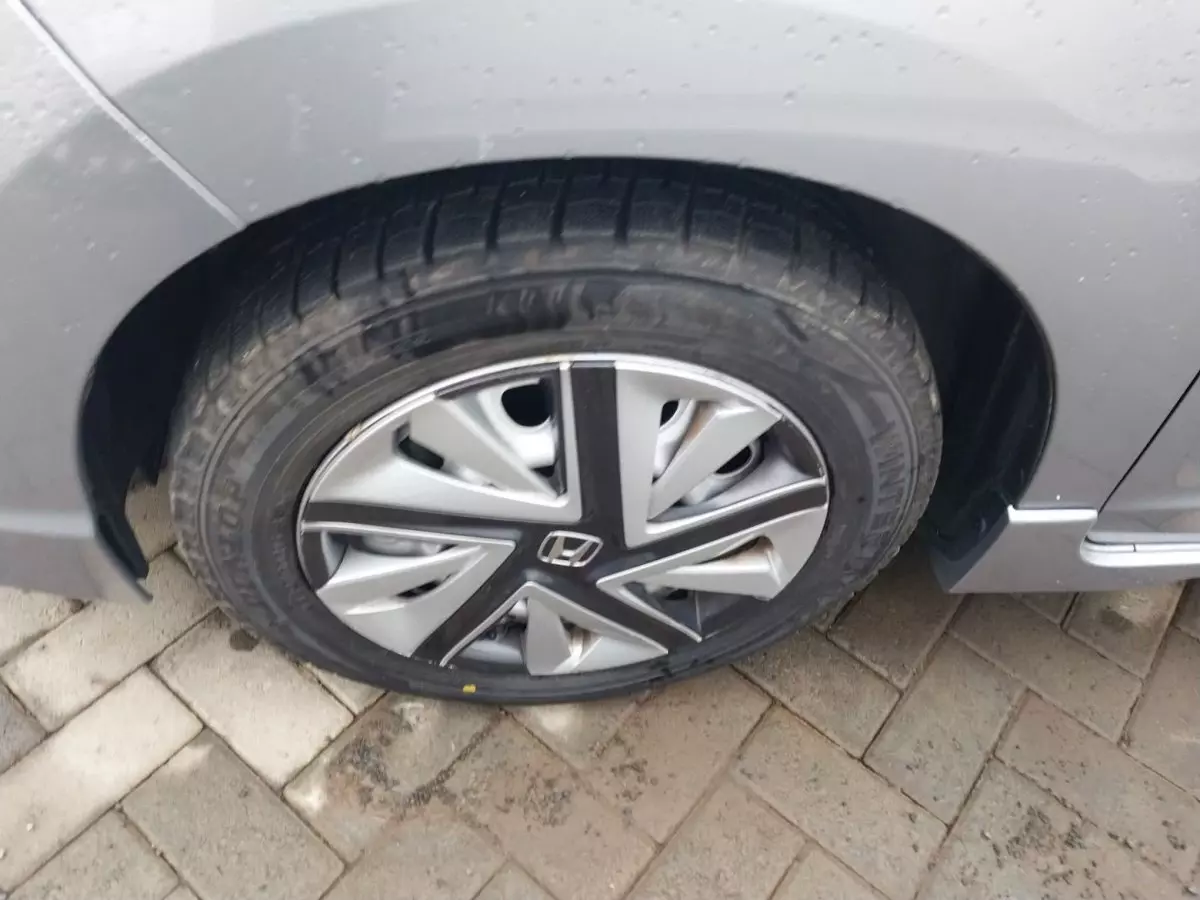 tyre1