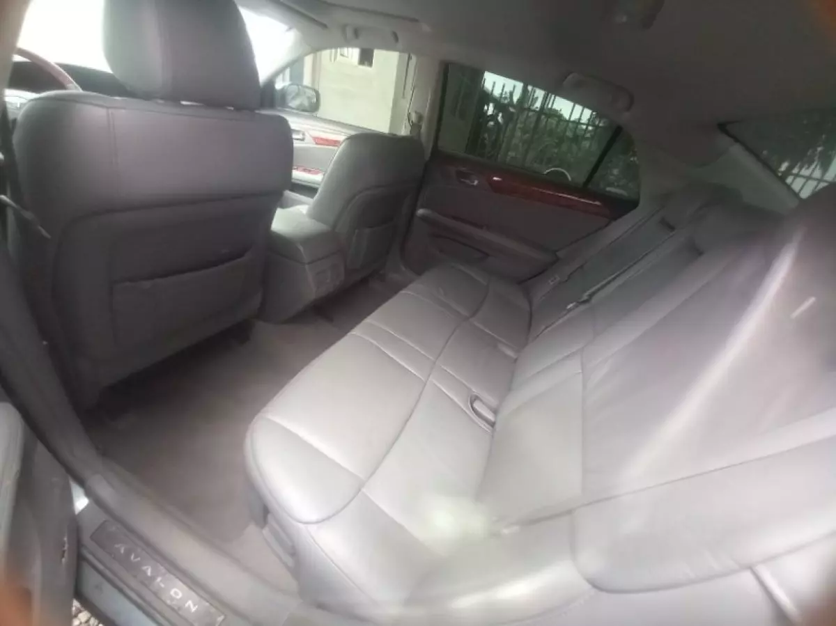 interiorBack