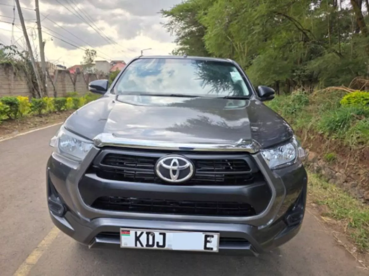 Toyota Hilux - 2022