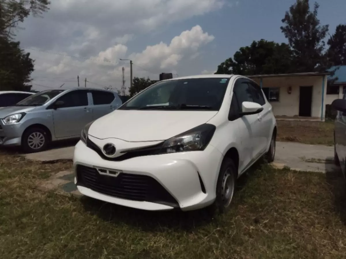 Toyota Vitz - 2017