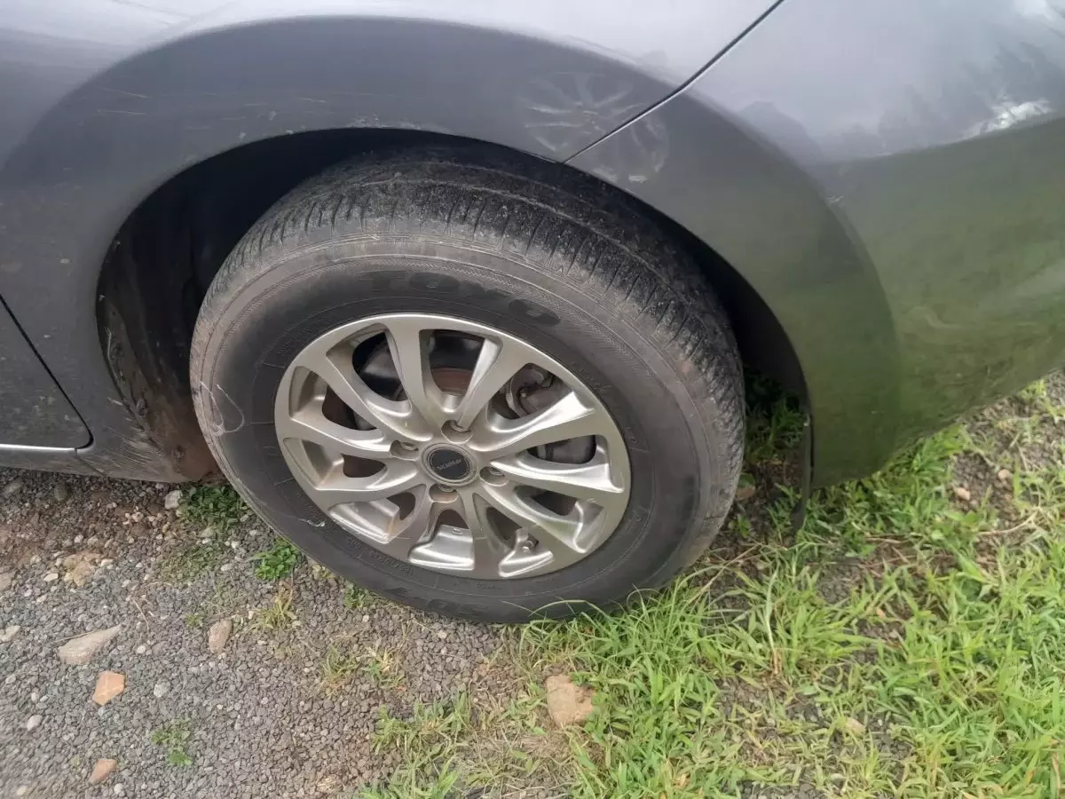 tyre2