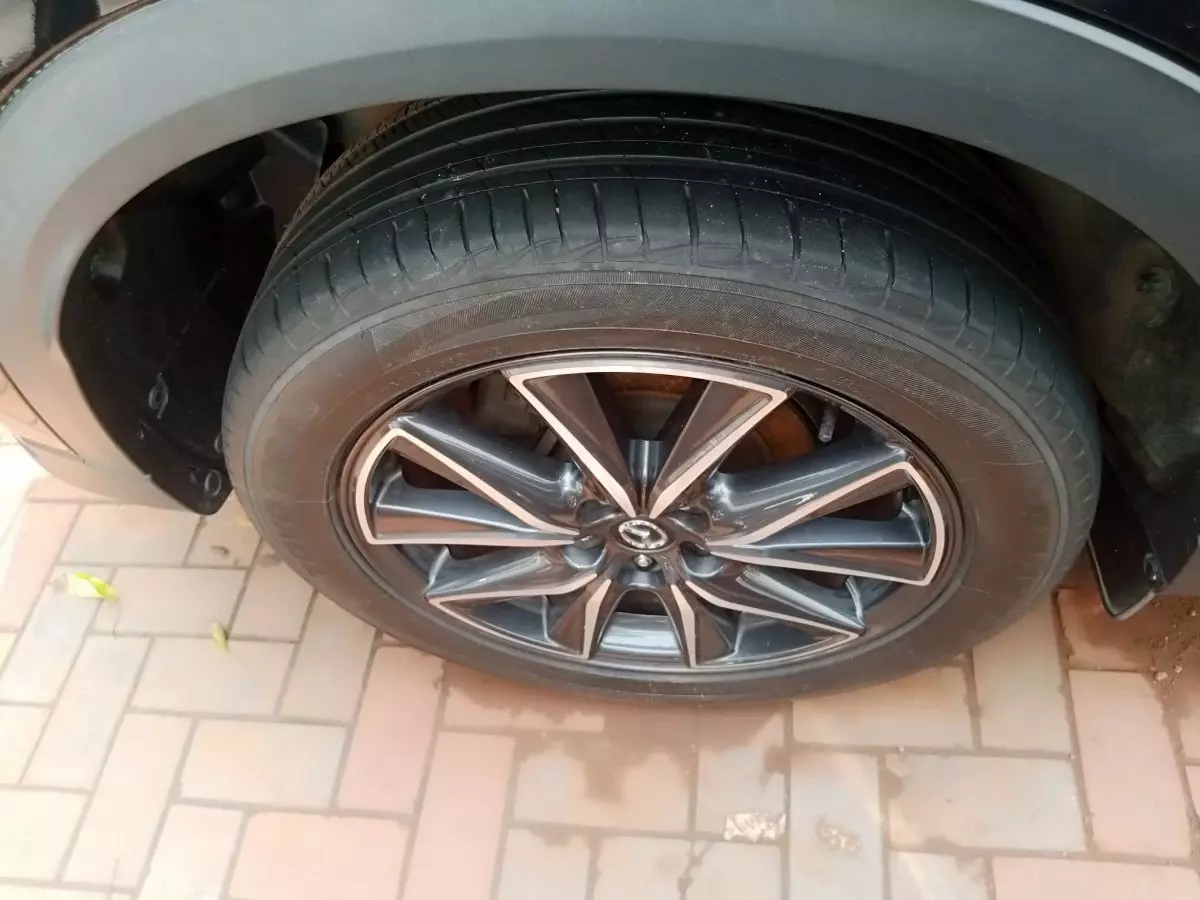 tyre1
