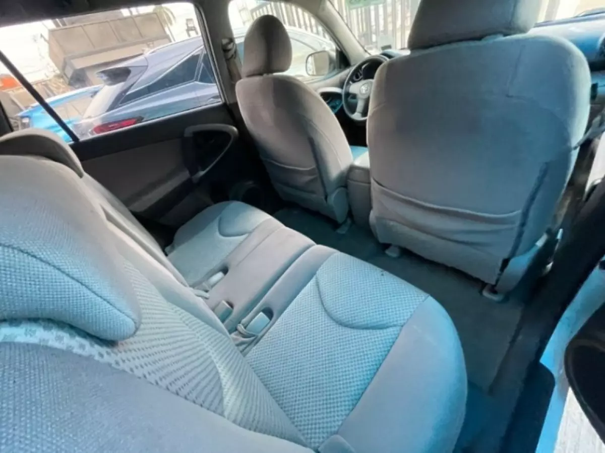 interiorBack