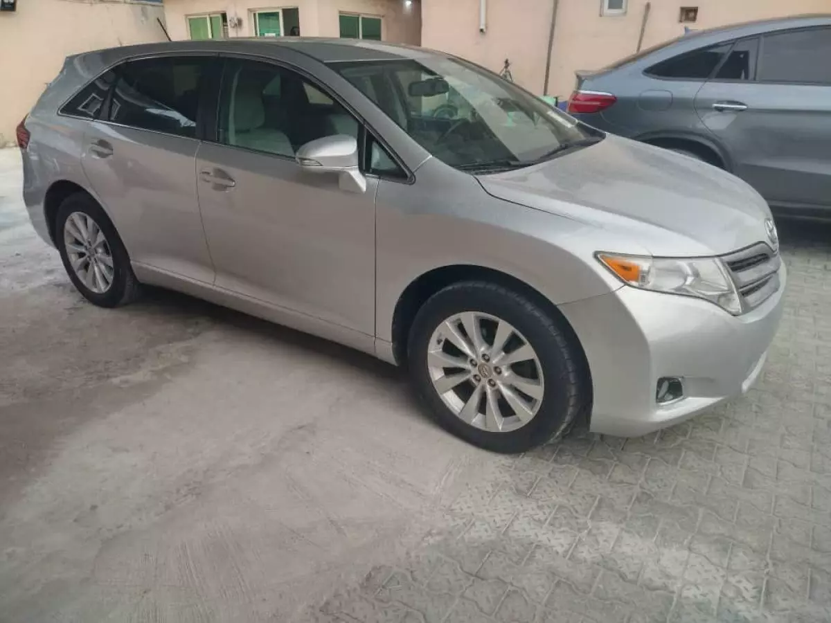 car Left