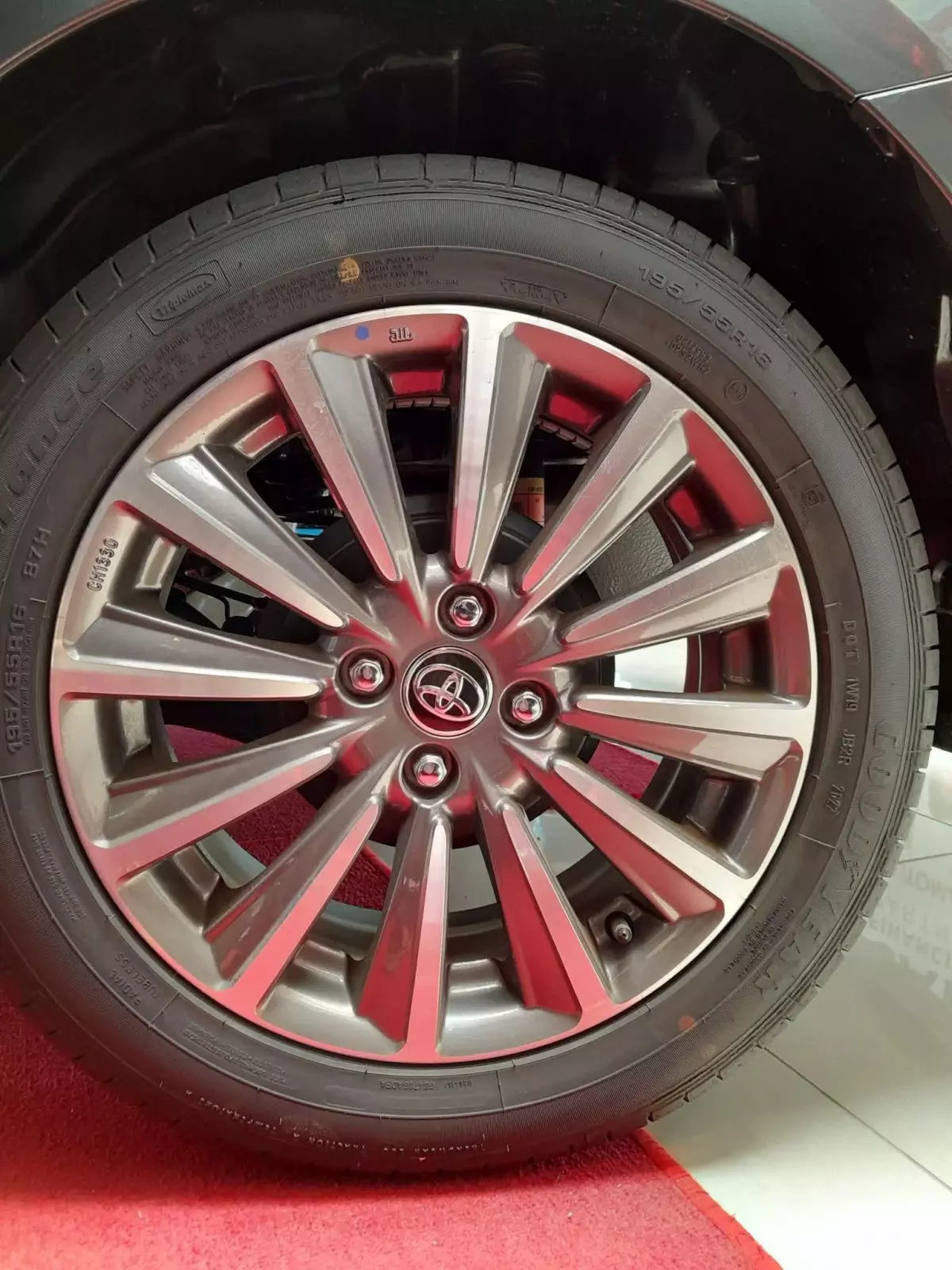 tyre2