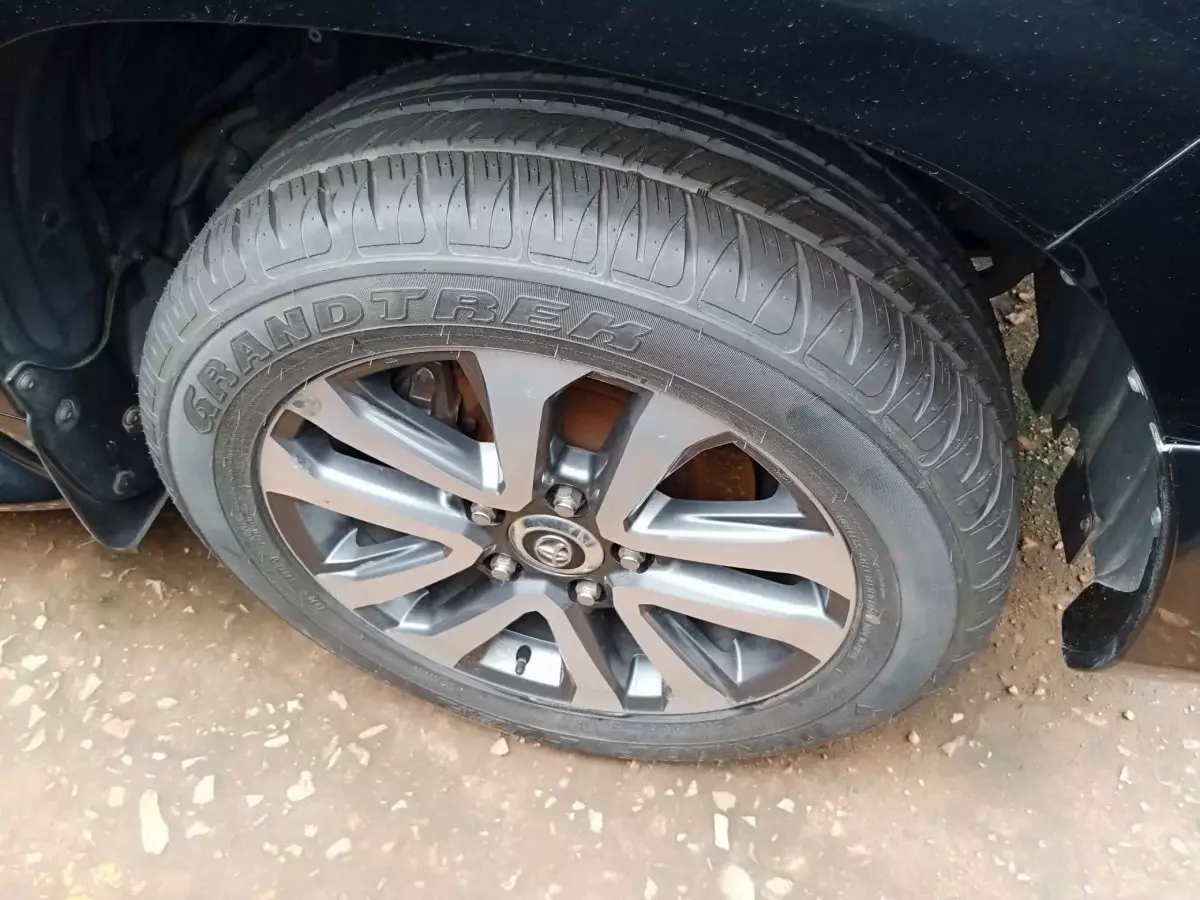 tyre0