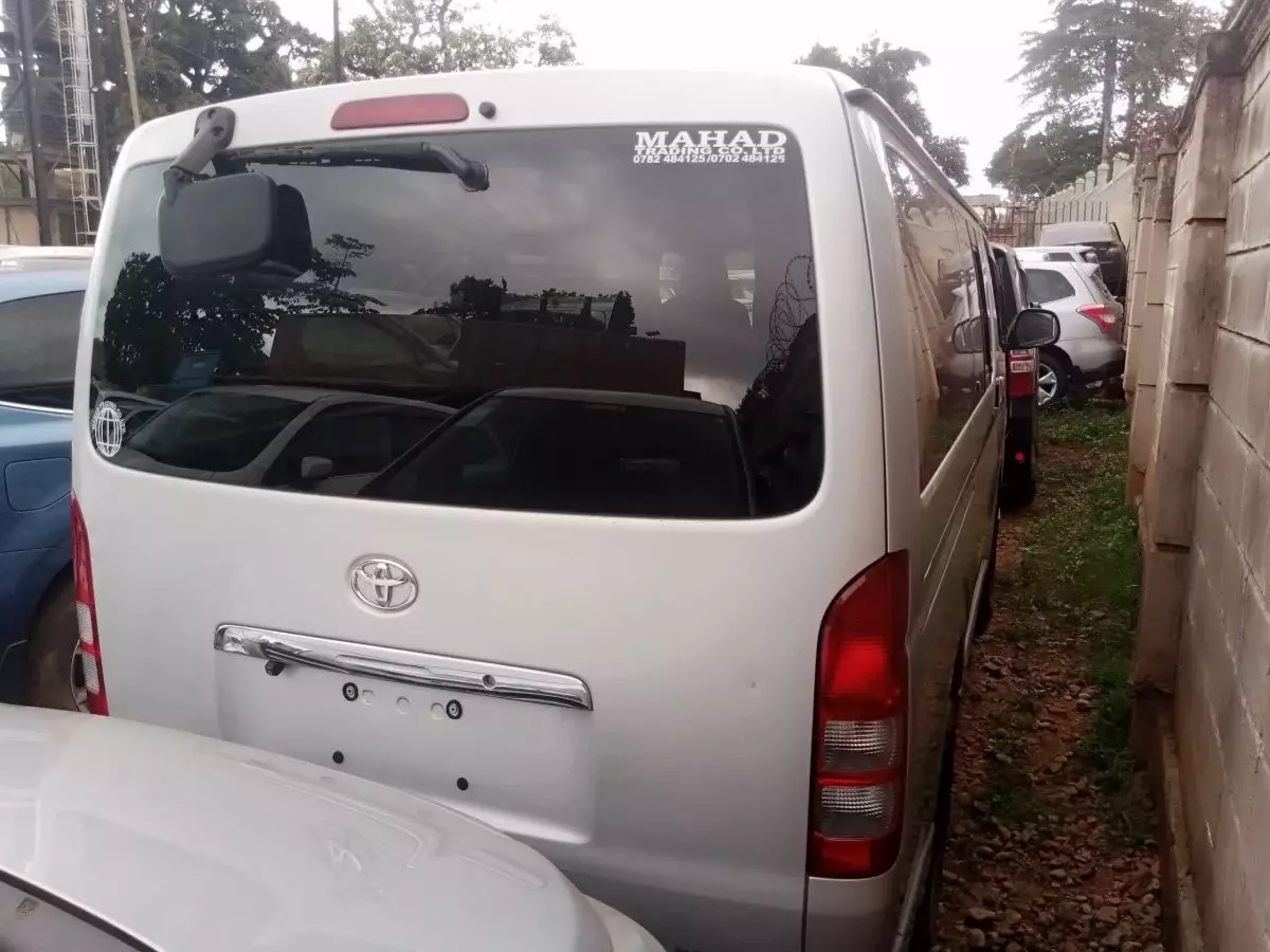 car Back