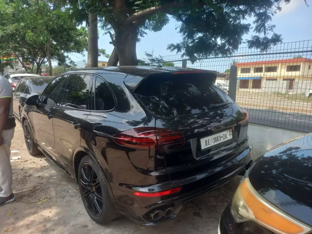 car Left Back