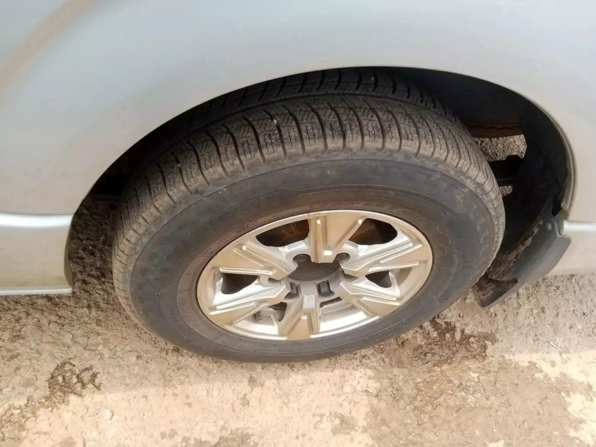 tyre3