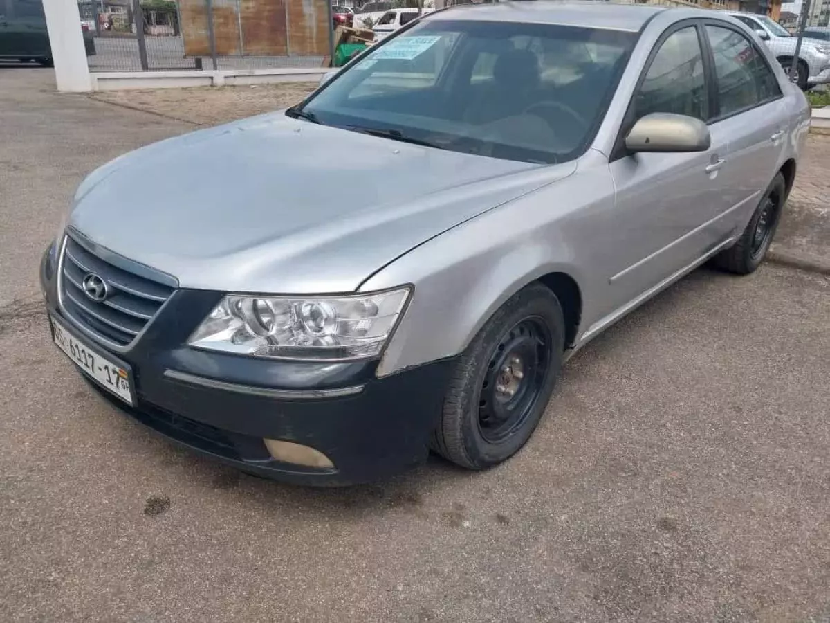 Hyundai Sonata - 2009