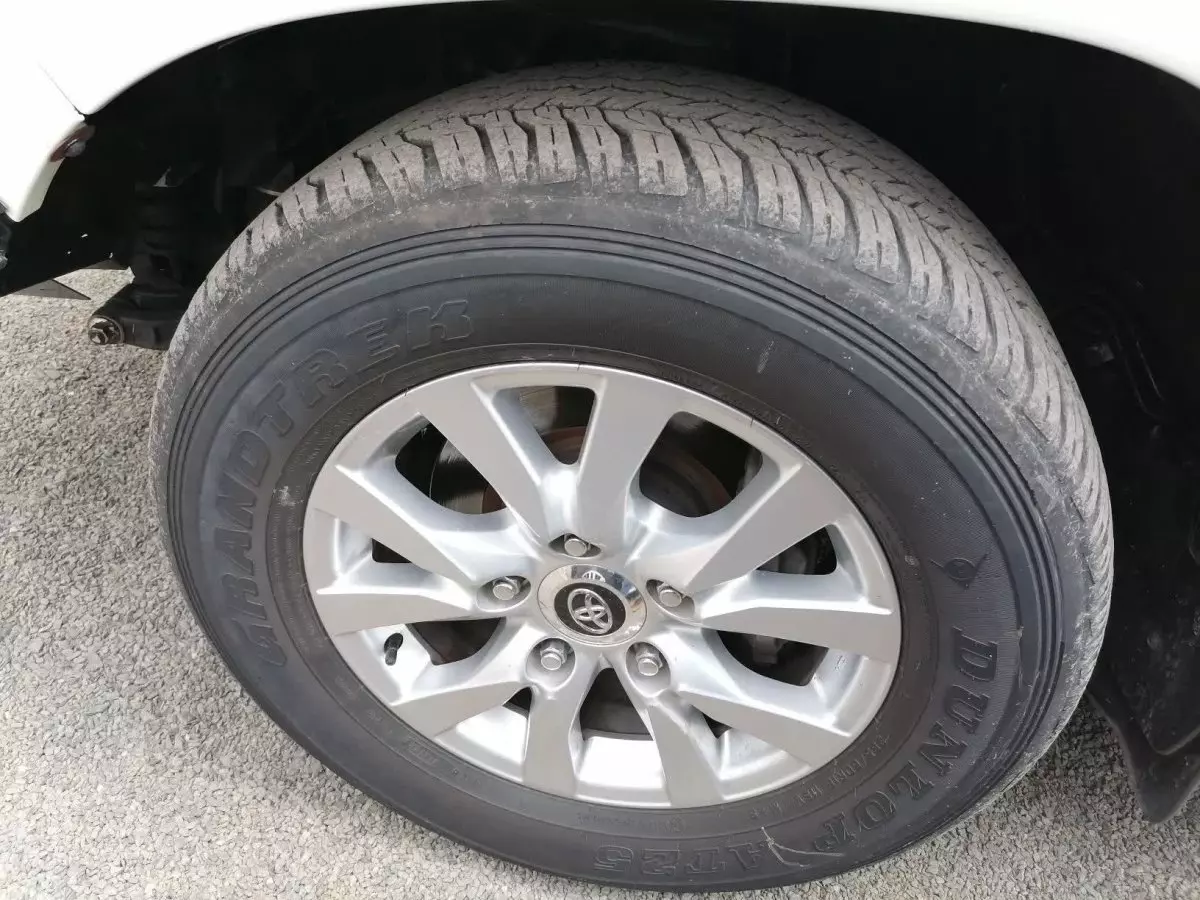 tyre0