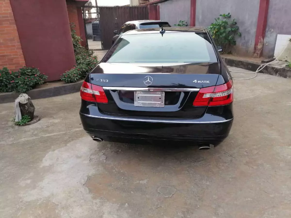 car Back