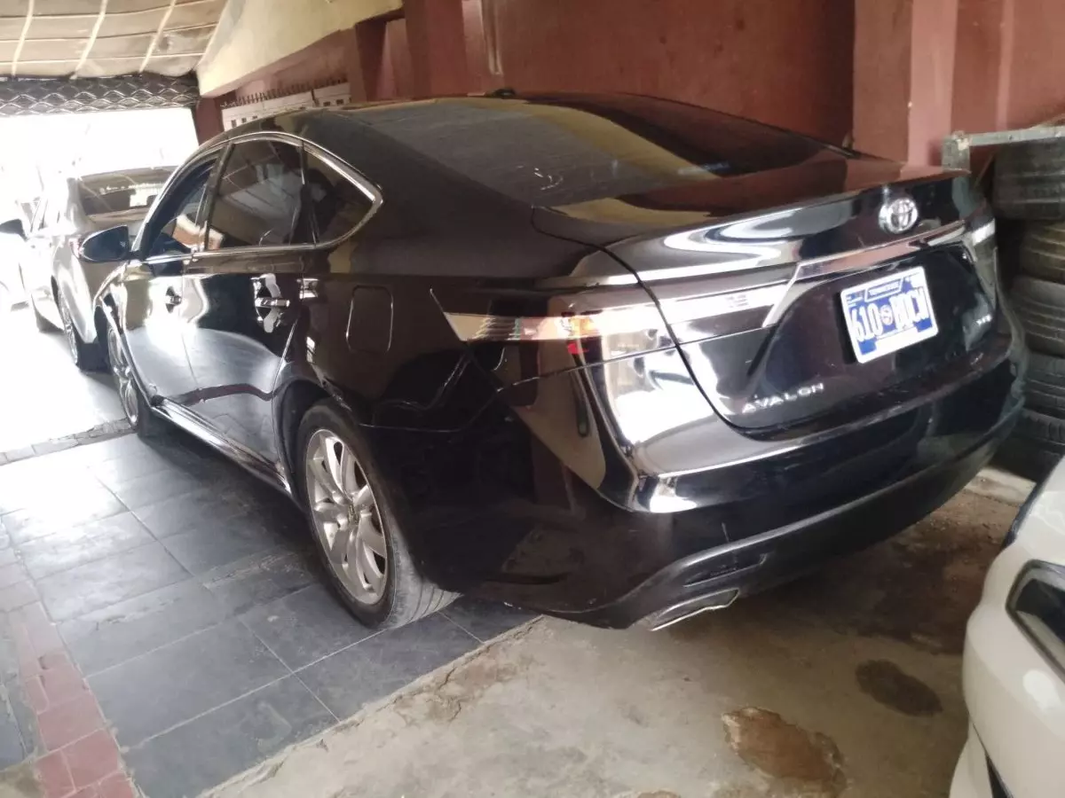 car Left Back