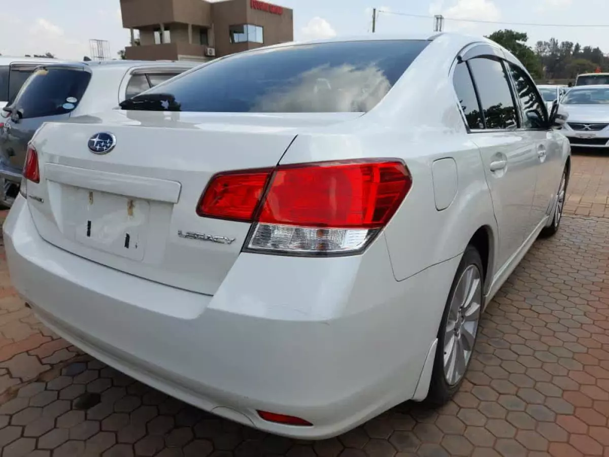 car Left Back