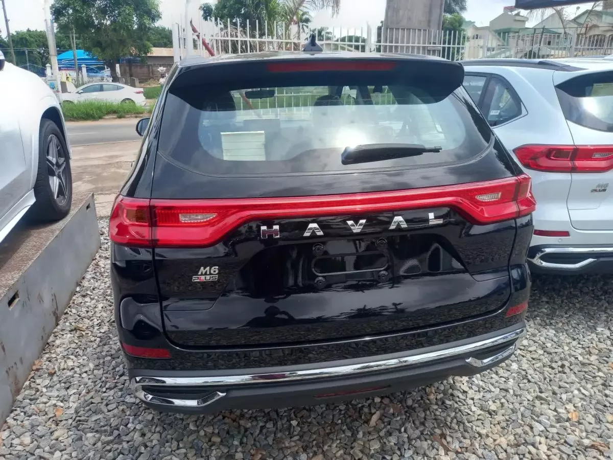 car Right Back
