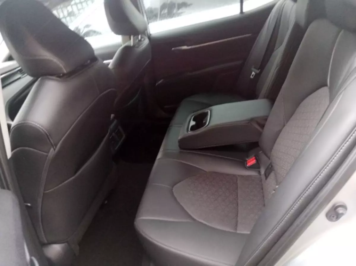 interiorBack