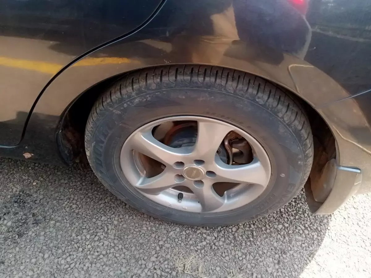 tyre1
