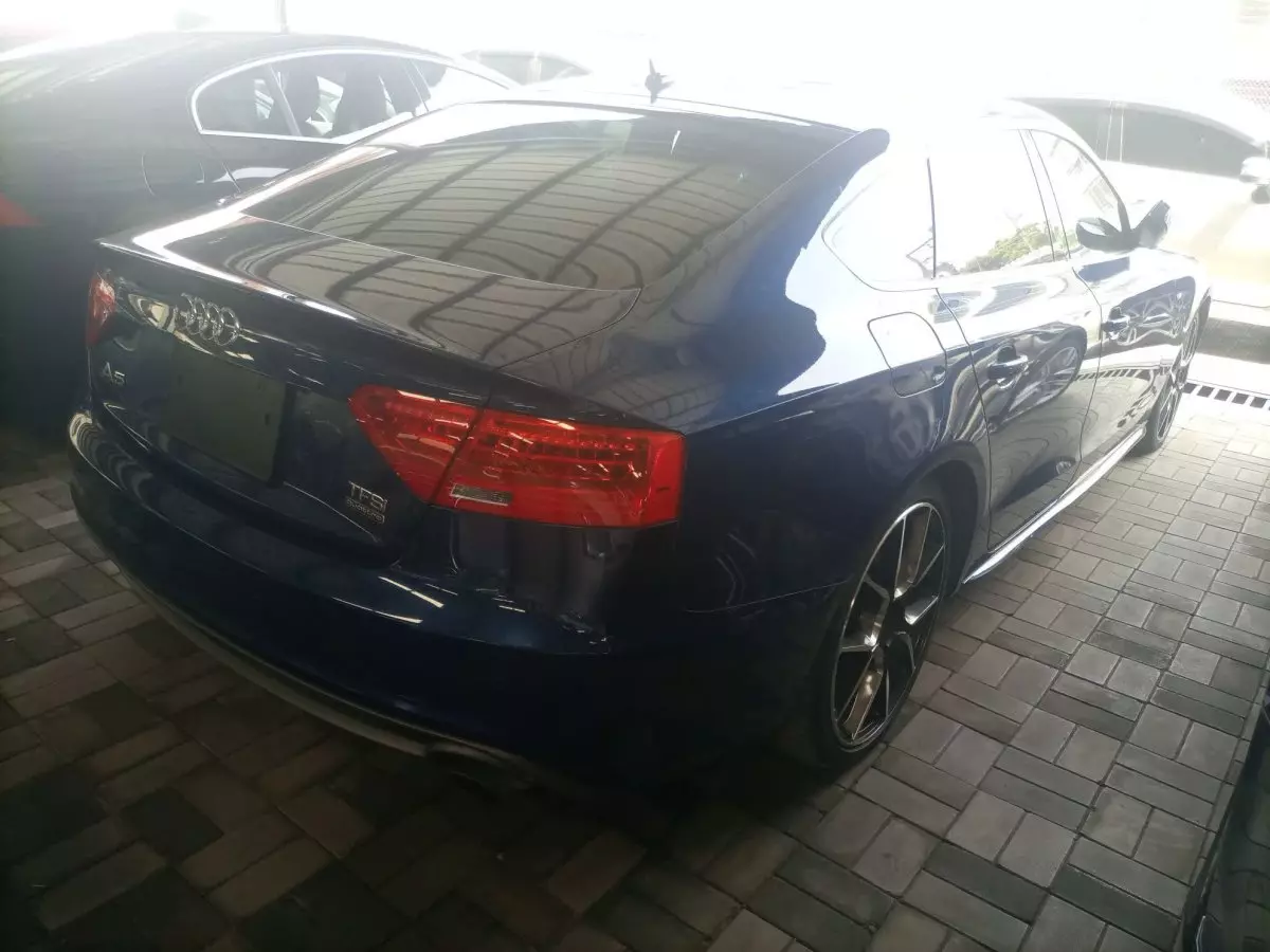 car Left