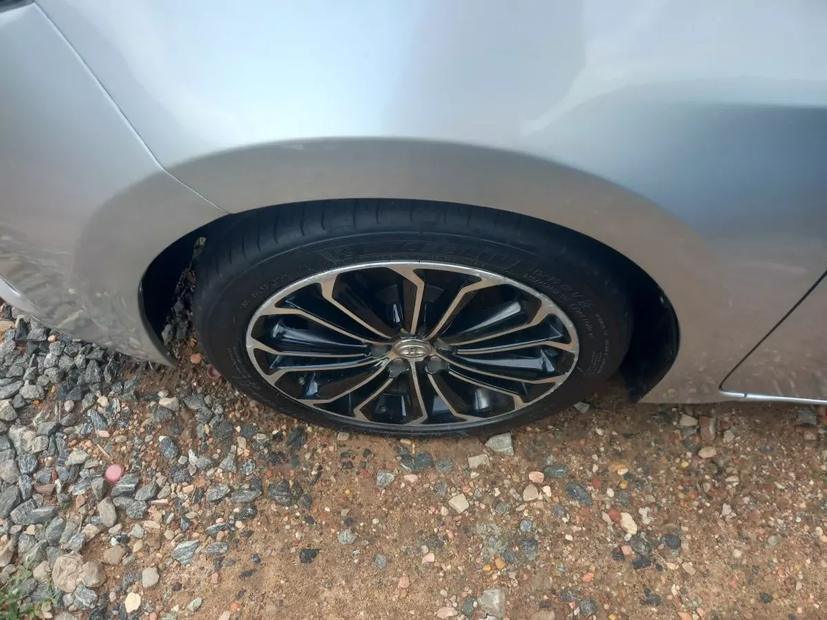 tyre1