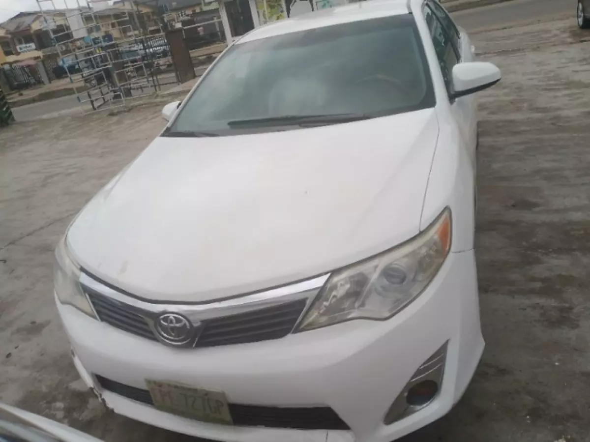 Toyota Corolla - 2012