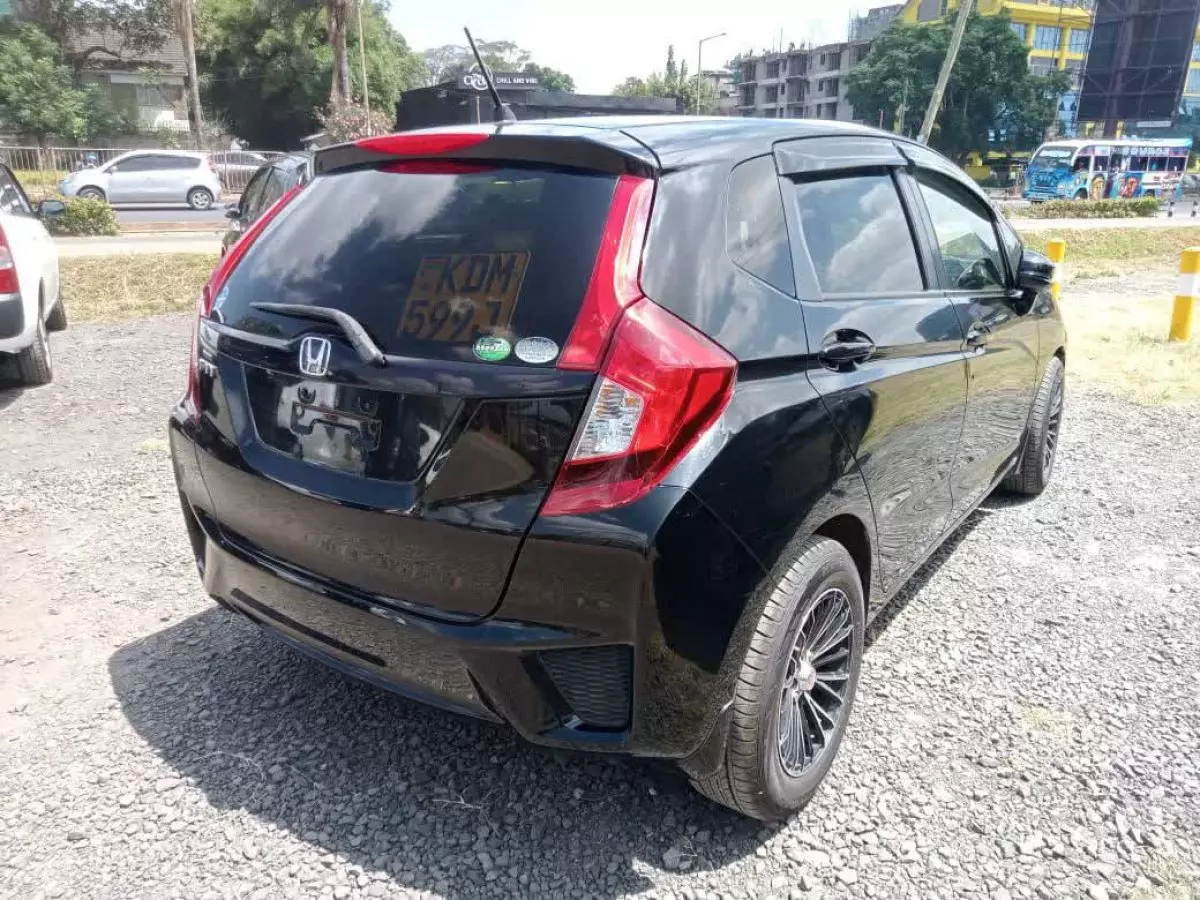 car Right Back