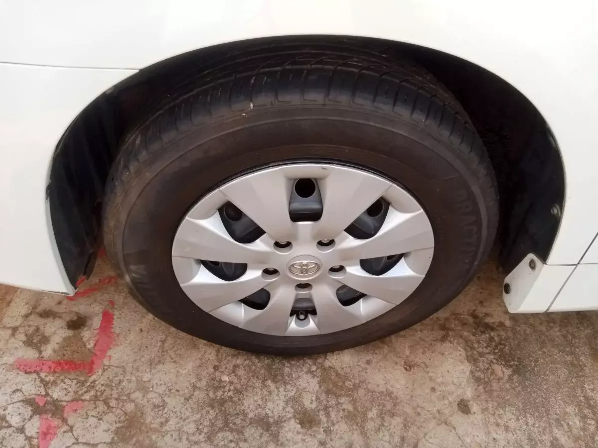tyre2