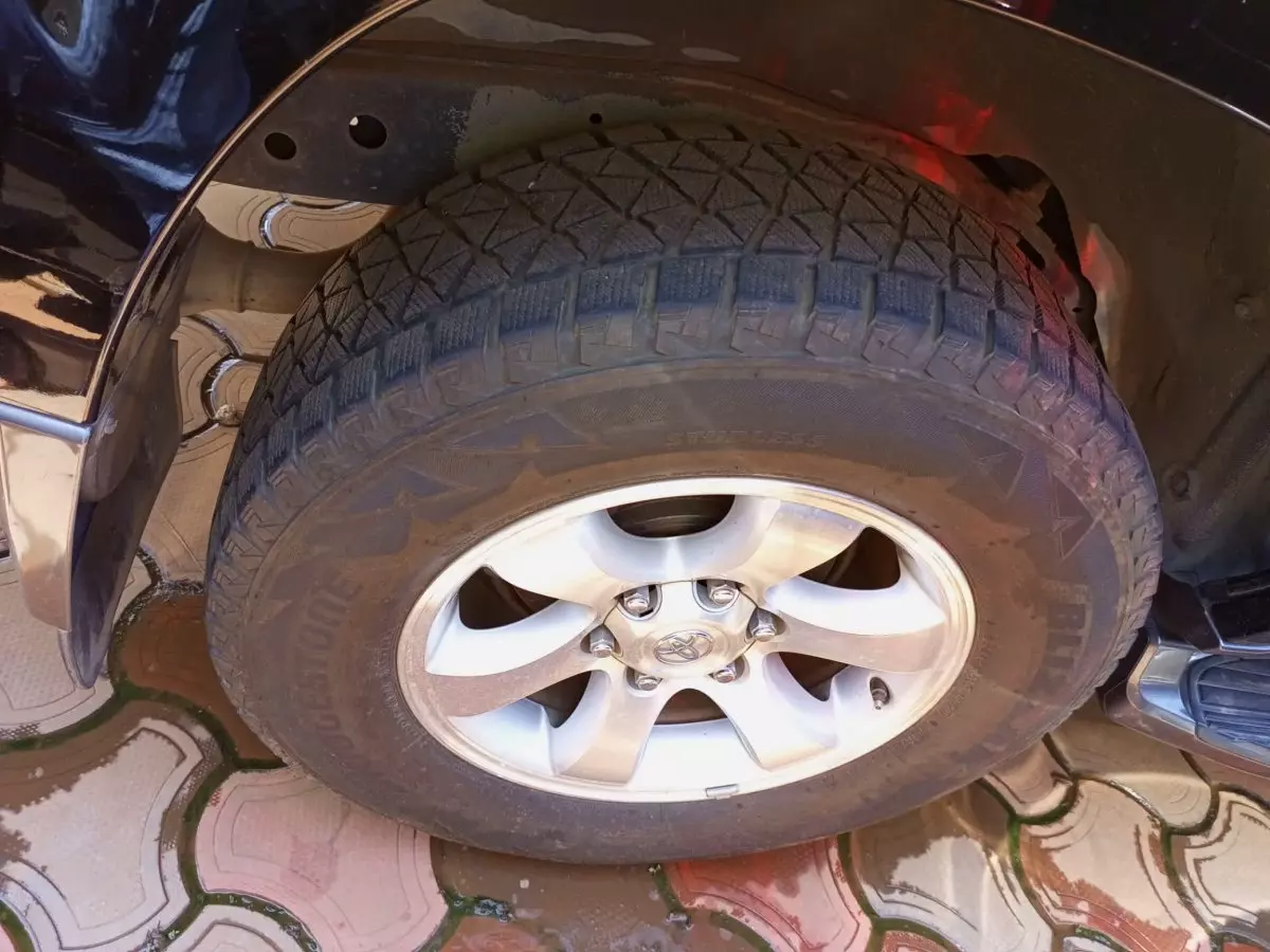 tyre1