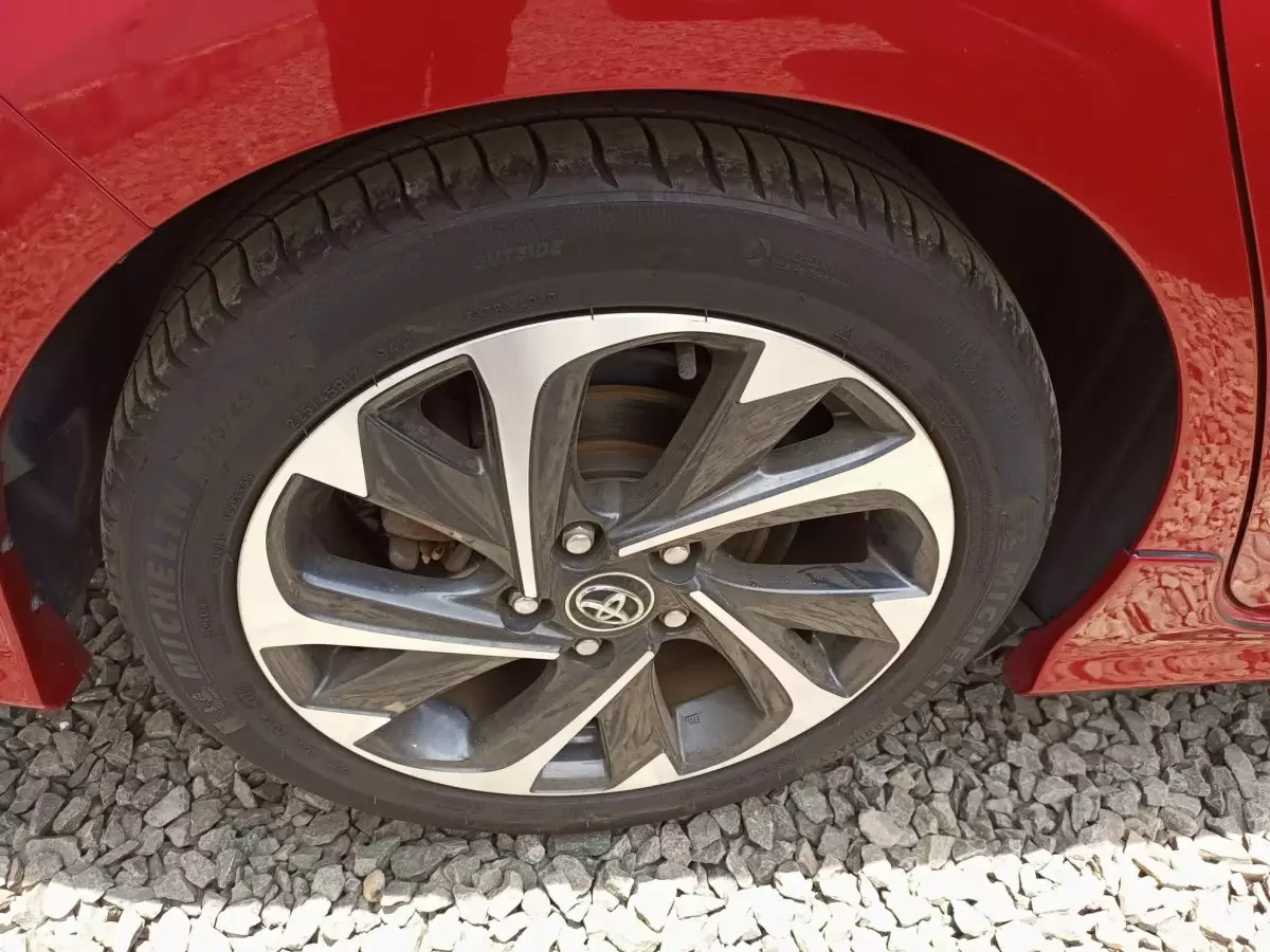 tyre1