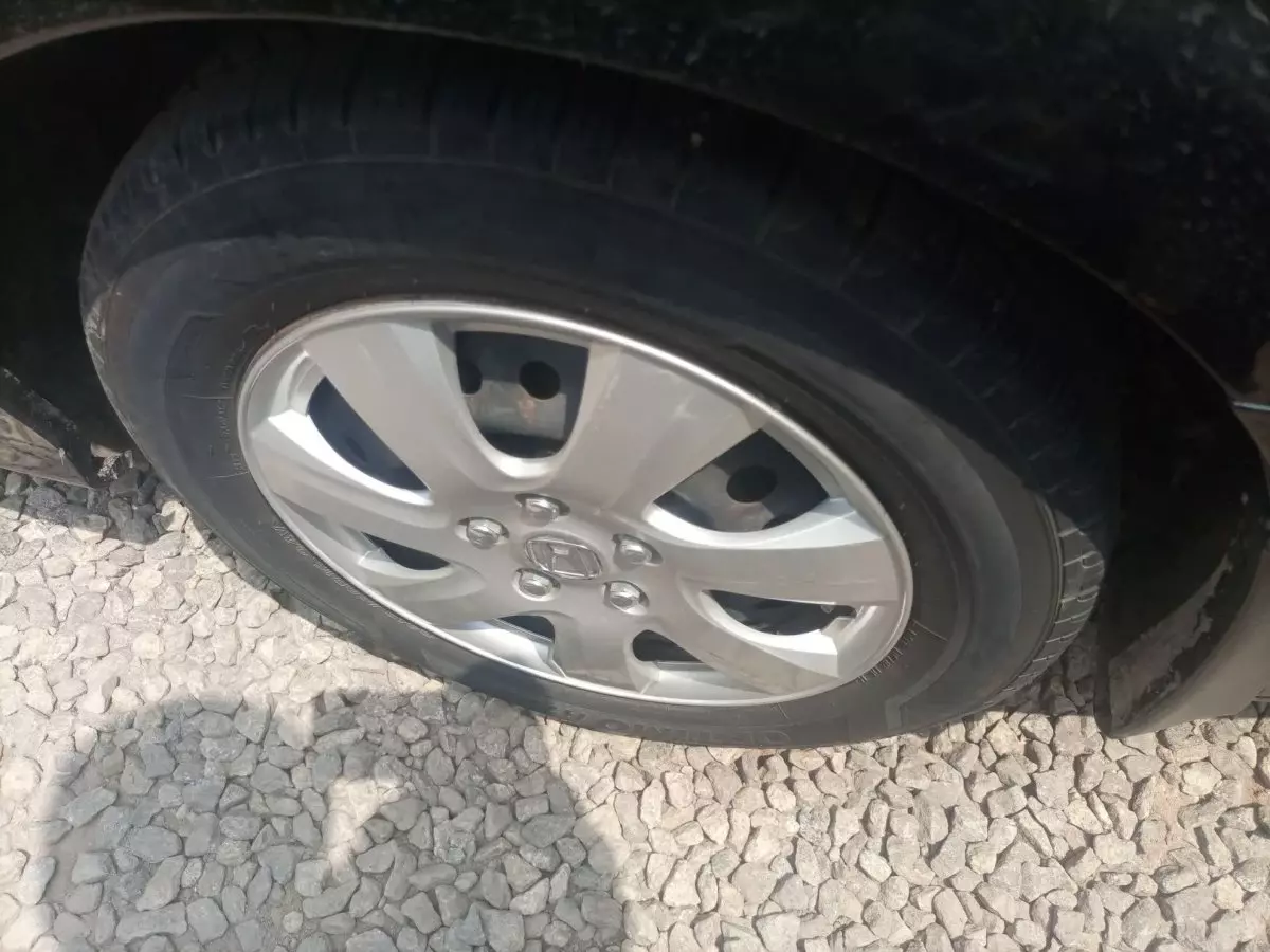 tyre2