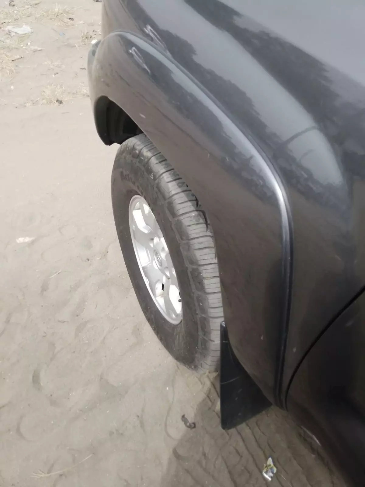 tyre3