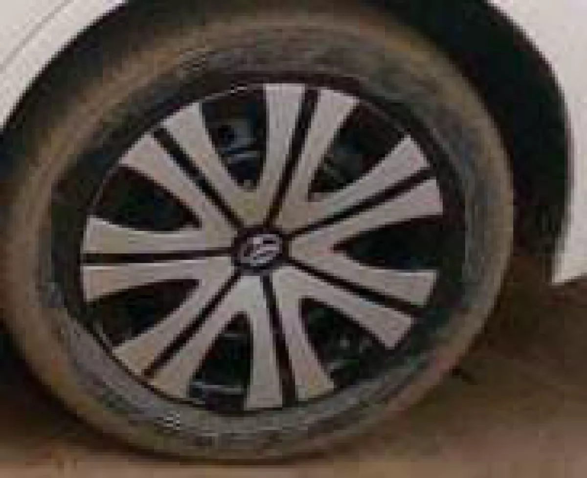 tyre0