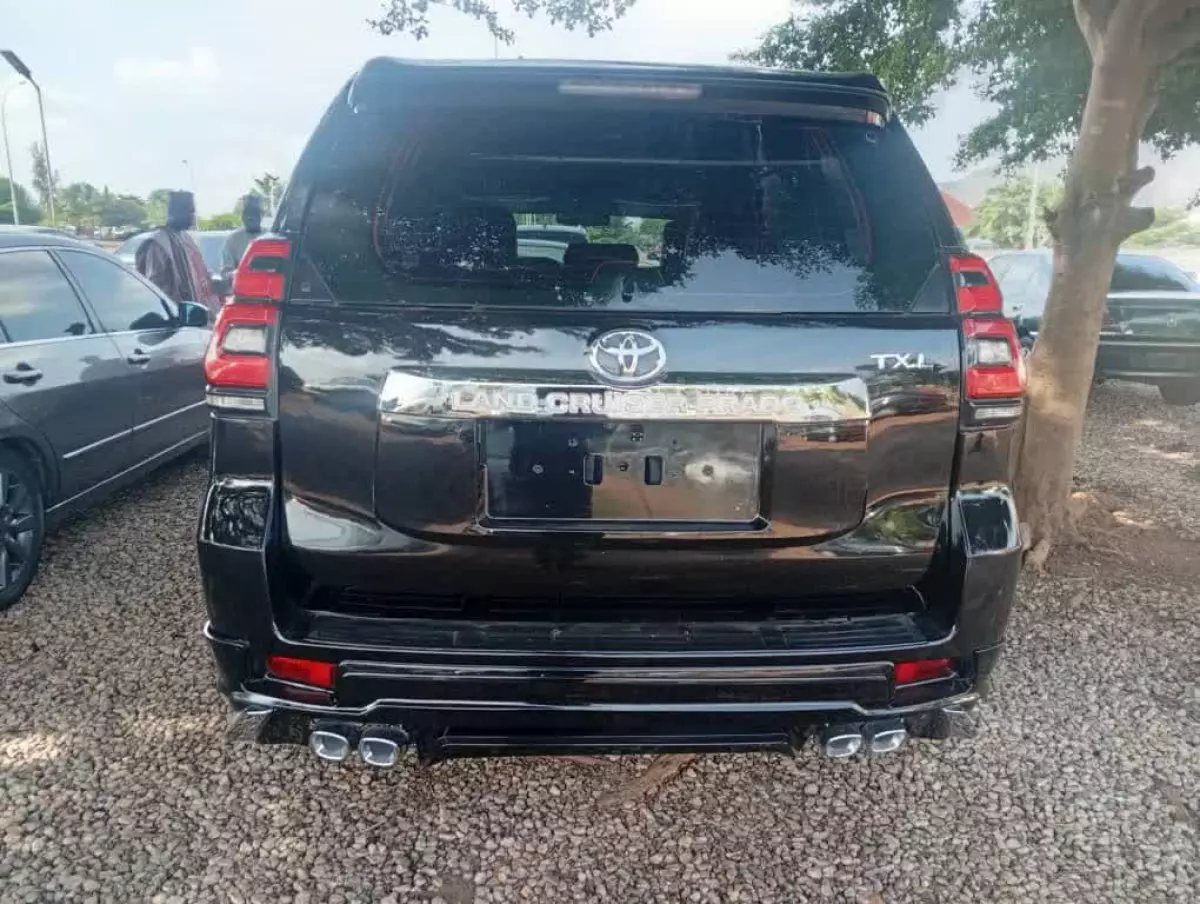 car Back
