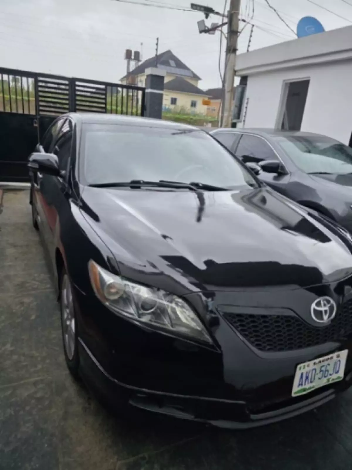 Toyota Camry - 2015