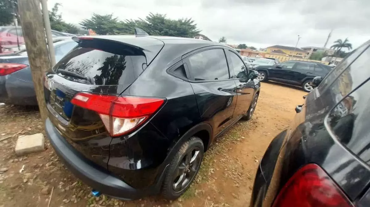 car Left Back