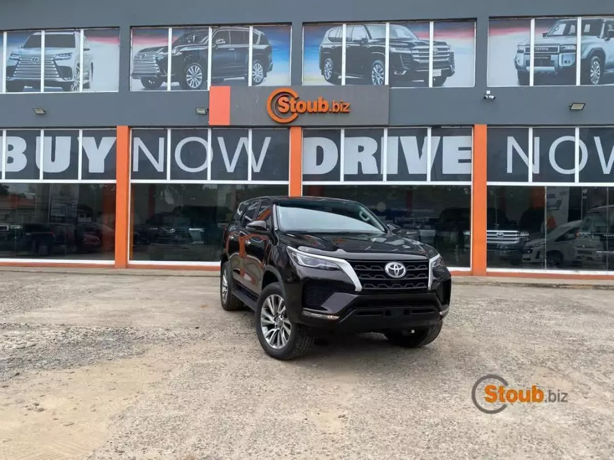 Toyota Fortuner - 2025