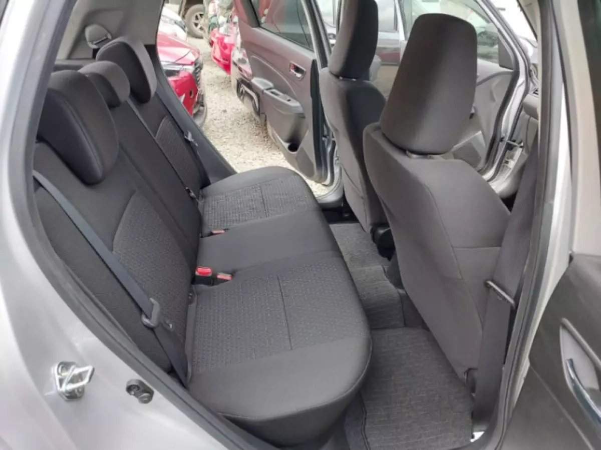 interiorBack