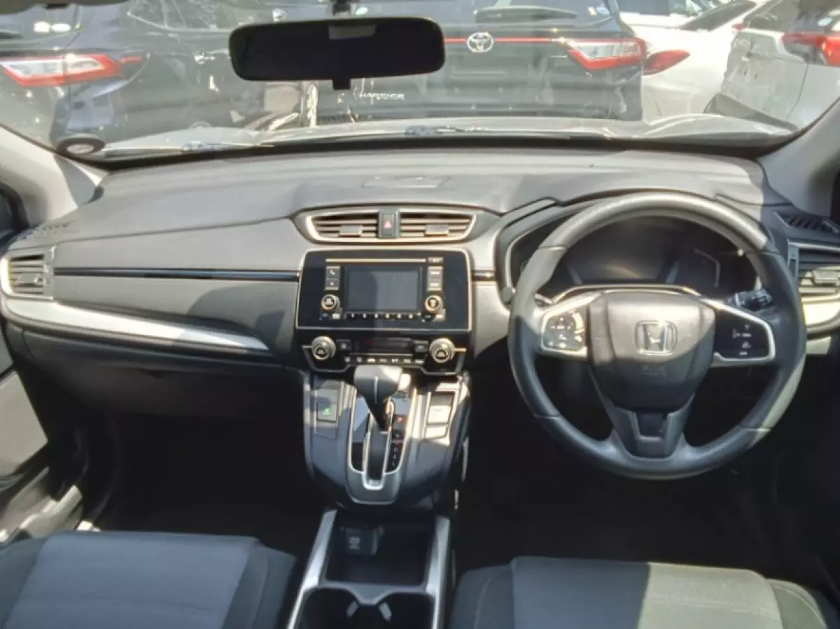 interiorFront