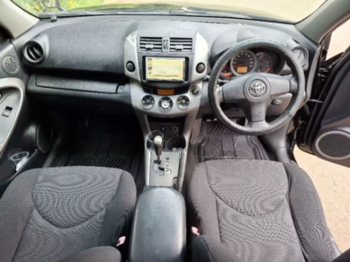 interiorFront