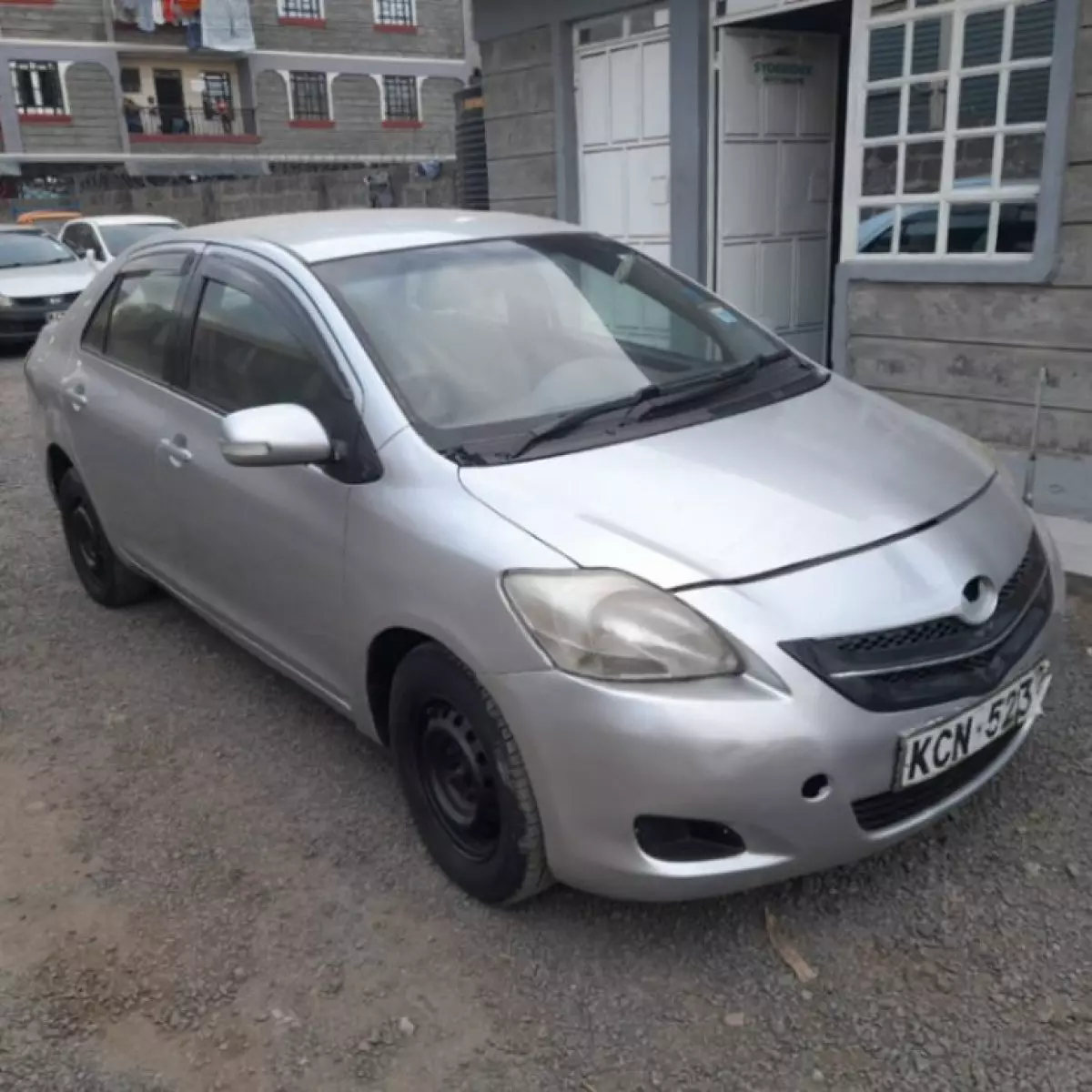 Toyota Belta - 2011