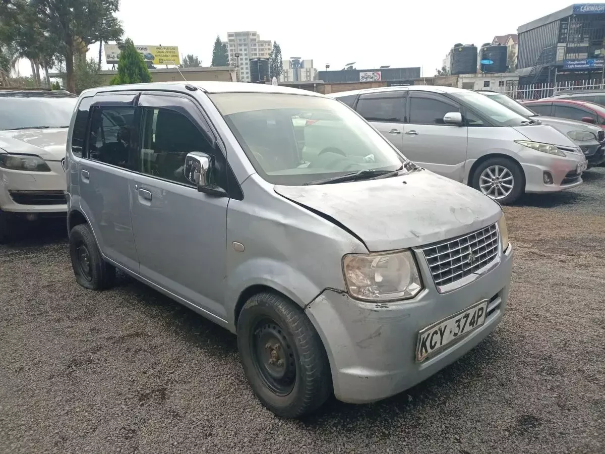 Mitsubishi Gk wagon - 2013