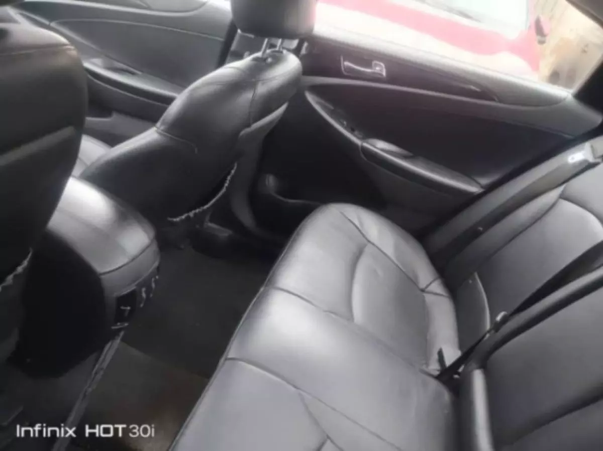 interiorBack