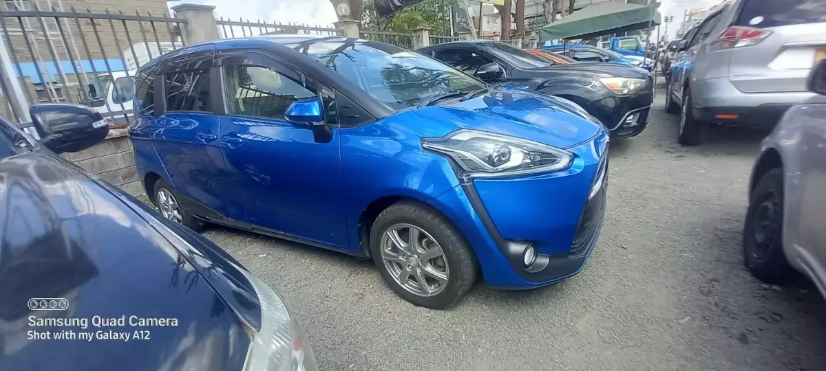 car Right Front