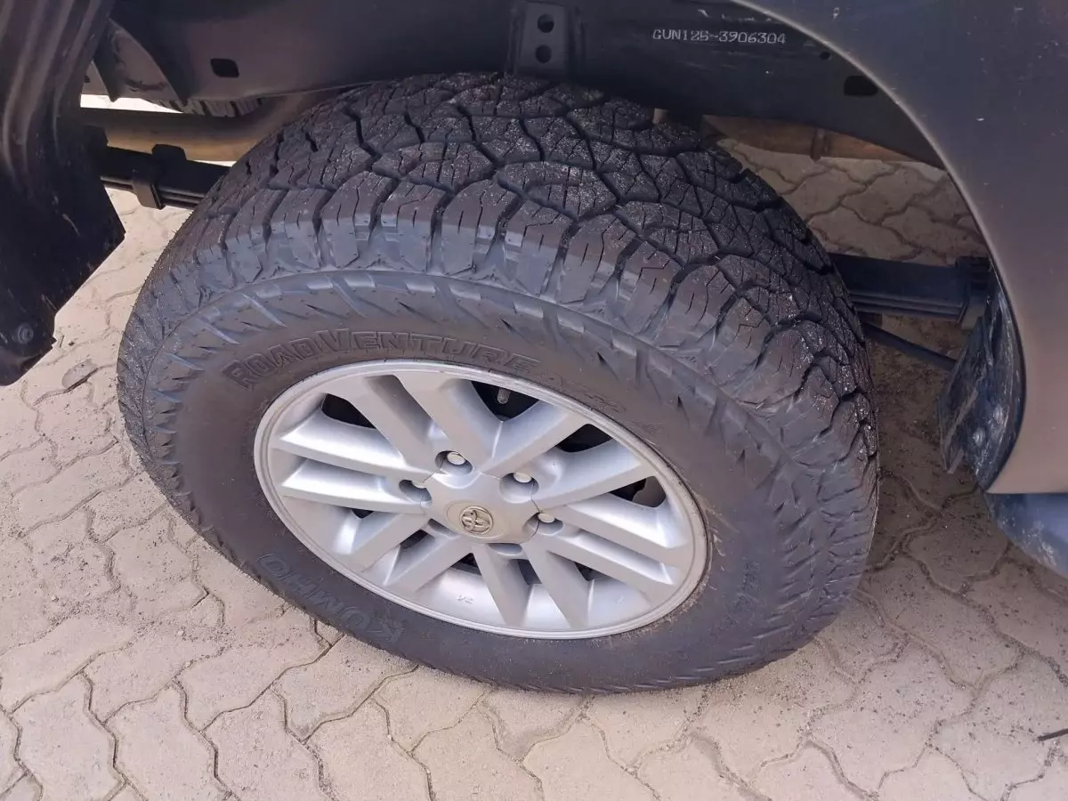 tyre0