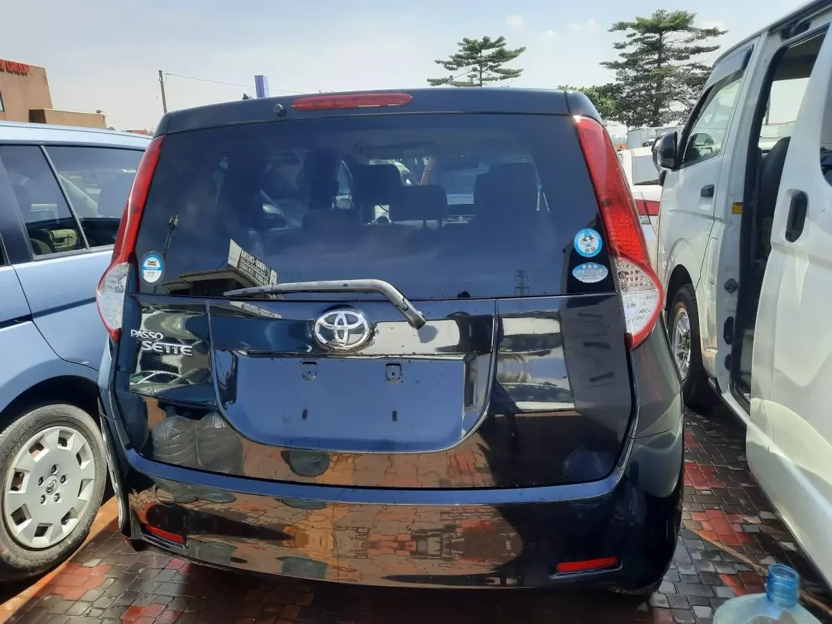car Back