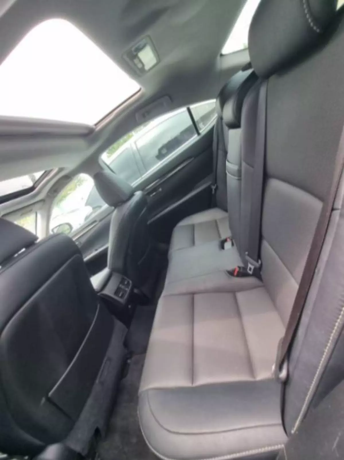 interiorBack